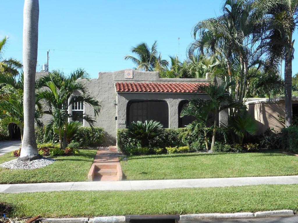 Case De Leon From The 1920'S Is A Piece Of Floridas Relaxing History ウェストパームビーチ エクステリア 写真